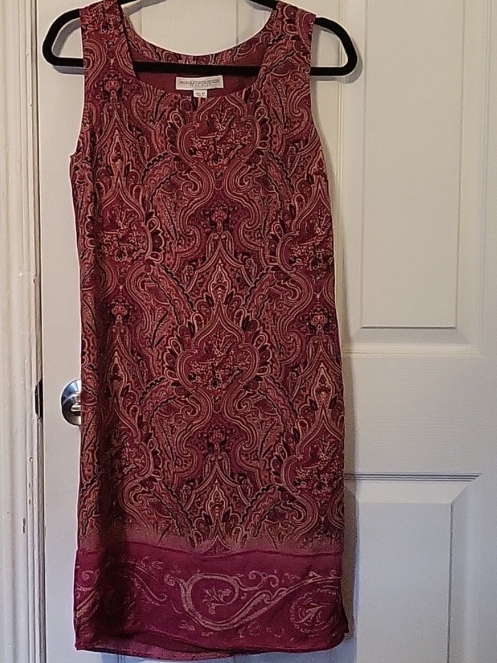 Valerie Stevens Petites 100% Silk Paisley Sleeveless Shift Dress